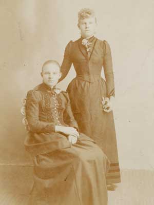 Mary and Carrie Williams 1892 or 1898